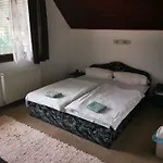 Guest house Ket Diofa Vendeghaz 3*