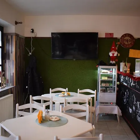 Ket Diofa Vendeghaz Фельшётаркань