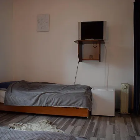 Guest house Ket Diofa Vendeghaz Felsotarkany