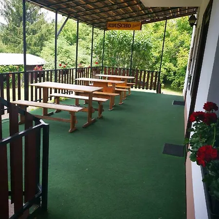 Ket Diofa Vendeghaz Гостевой дом