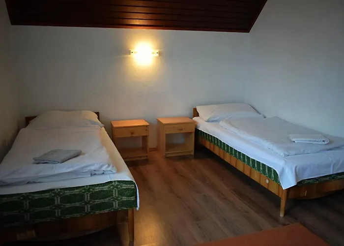 Ket Diofa Vendeghaz 게스트하우스 Felsőtárkány