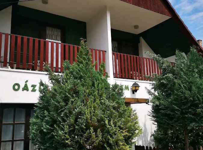 Ket Diofa Vendeghaz